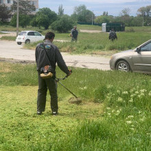 Покос травы на ул.Димитрова по договору с поселковой администрациейй