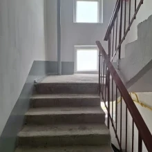 Завершили косметический ремонт 1-го подъезда по ул. А.Лазарева, д.2-а