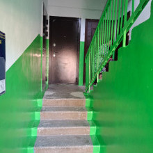 Завершен косметический ремонт подъезда по ул. Евпаторийская, д.16